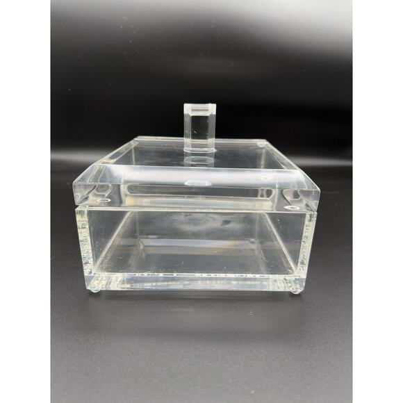 1970'S HEAVY LUCITE FACETED LIDDED BOX Square 7x7x5.5” w/ Removable dividers - Picture 1 of 14
